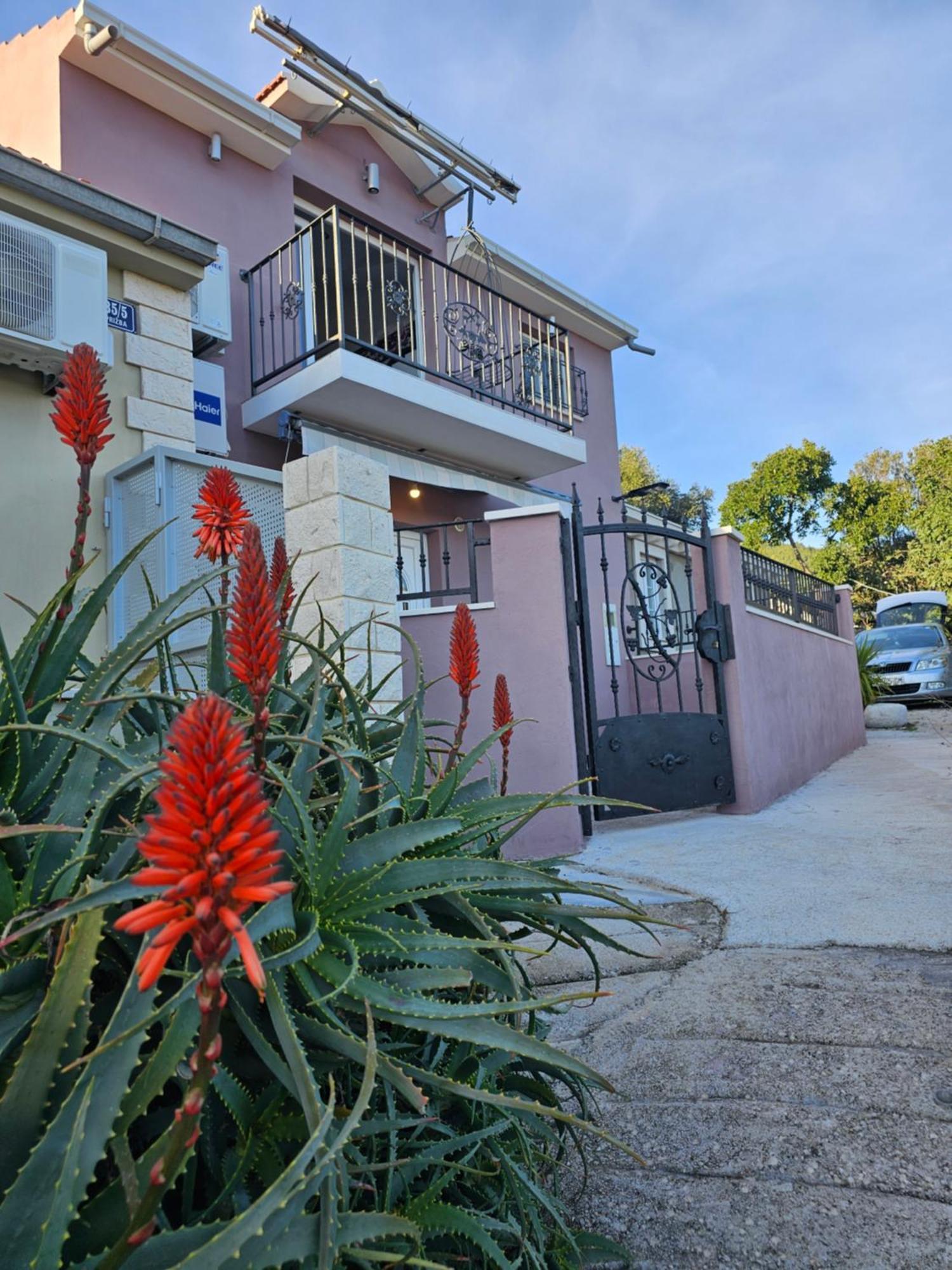 Anita Prizba Apartment Exterior photo